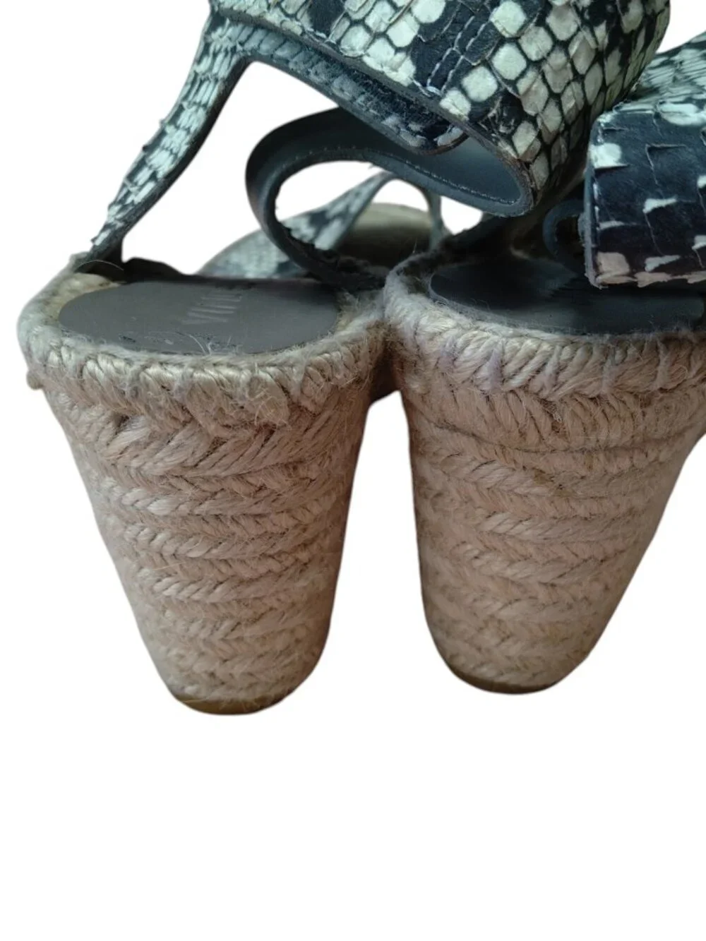 VINCE Sophie Snakeskin Leather Espadrille 3.5